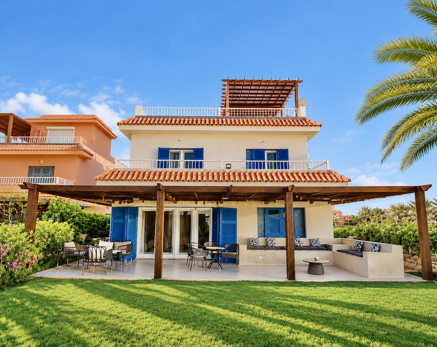 Garden and exterior of our Ghazala Bay villa